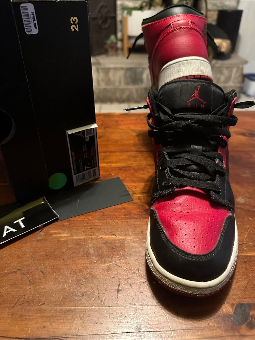 Jordan Air Jordan 1 Mid Black Red Sneakers